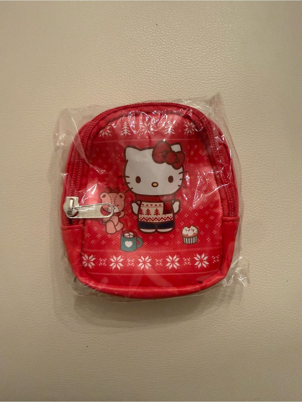 Hello Kitty Red Holiday Coin Pouch with Key Chain